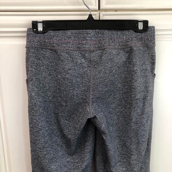 Ivivva by Lululemon crop joggers - Picture 6 of 8